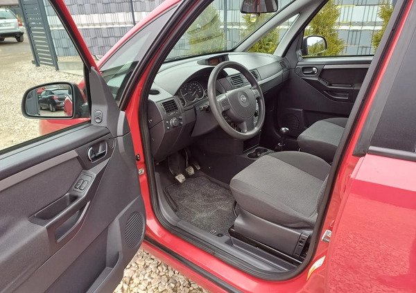 Opel Meriva cena 6900 przebieg: 188000, rok produkcji 2003 z Ryn małe 137